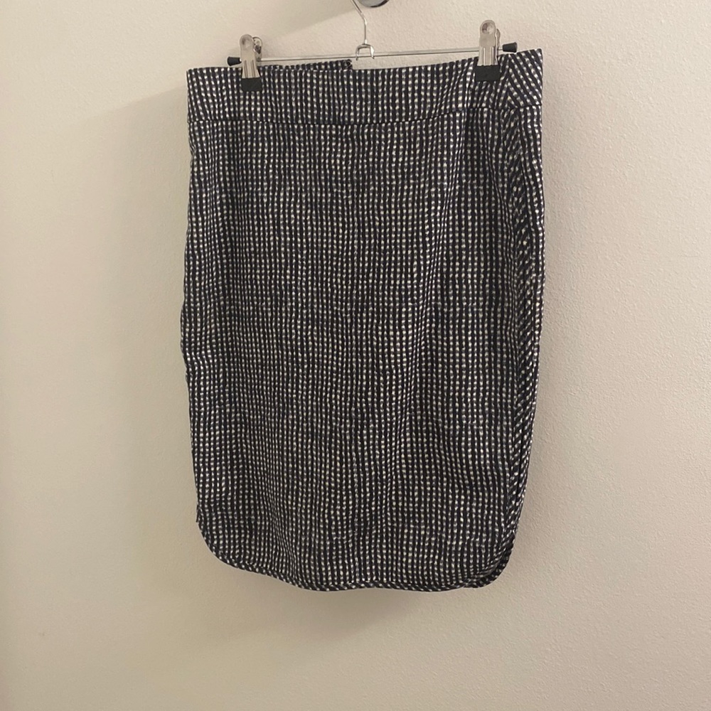 LOFT Black and White Checkerboard Knee Length Skirt